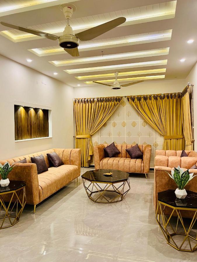 The Gateway Islamabad Rawalpindi Extérieur photo