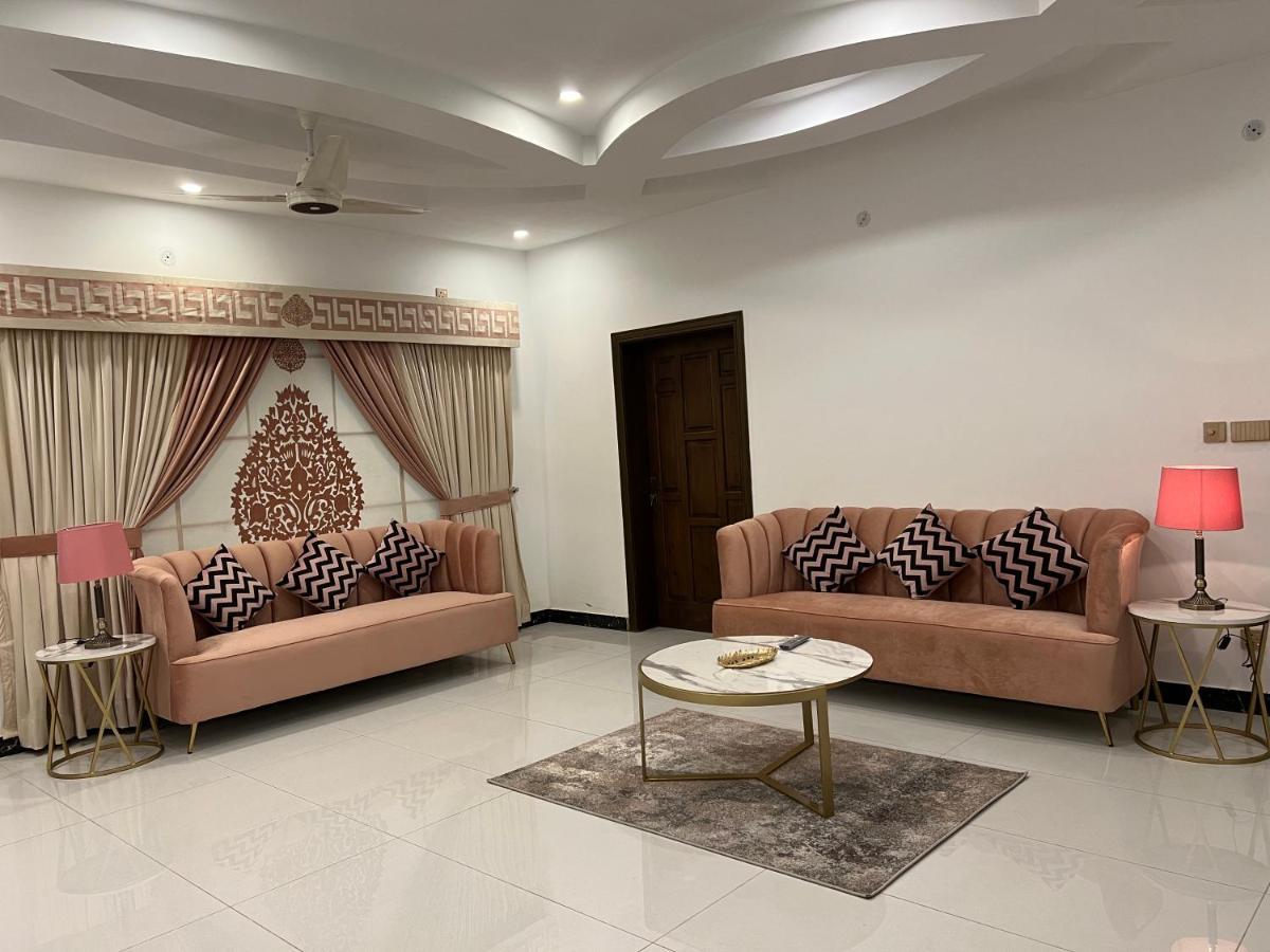 The Gateway Islamabad Rawalpindi Extérieur photo